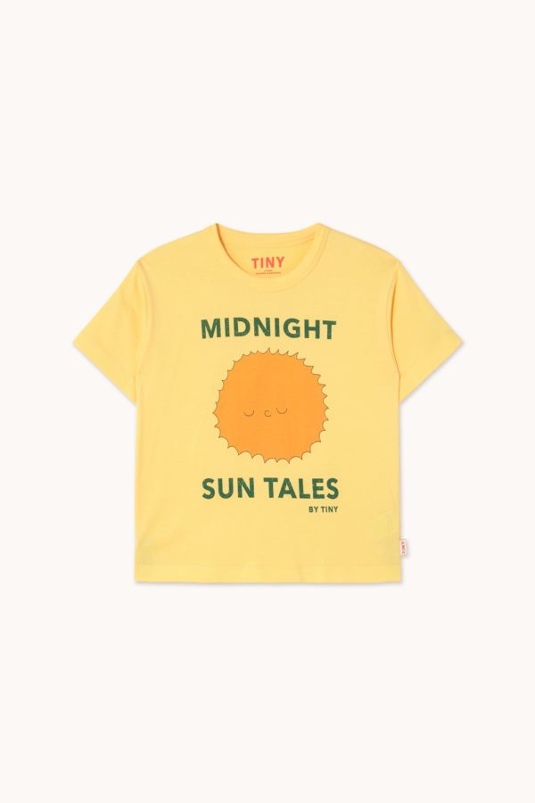 Sun tales graphic tee