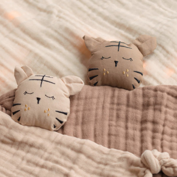 Toby the Tiger - Cuddle cloth - Burro - Image 2