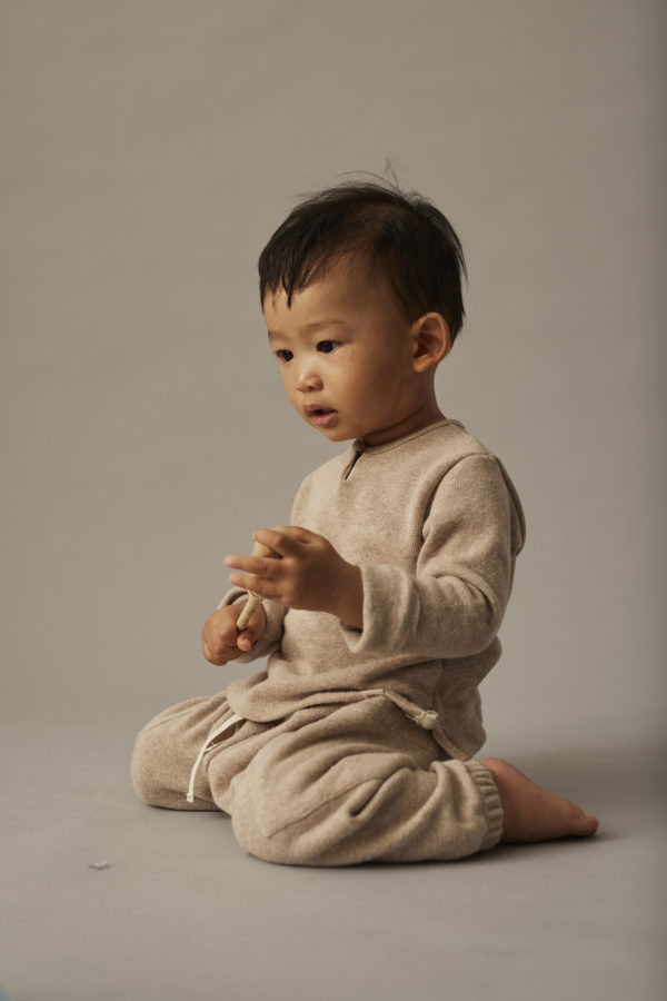 Soft brushed knit baby pants stone - Image 3