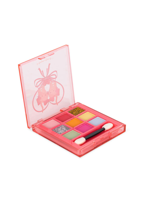 On the go eyeshadow