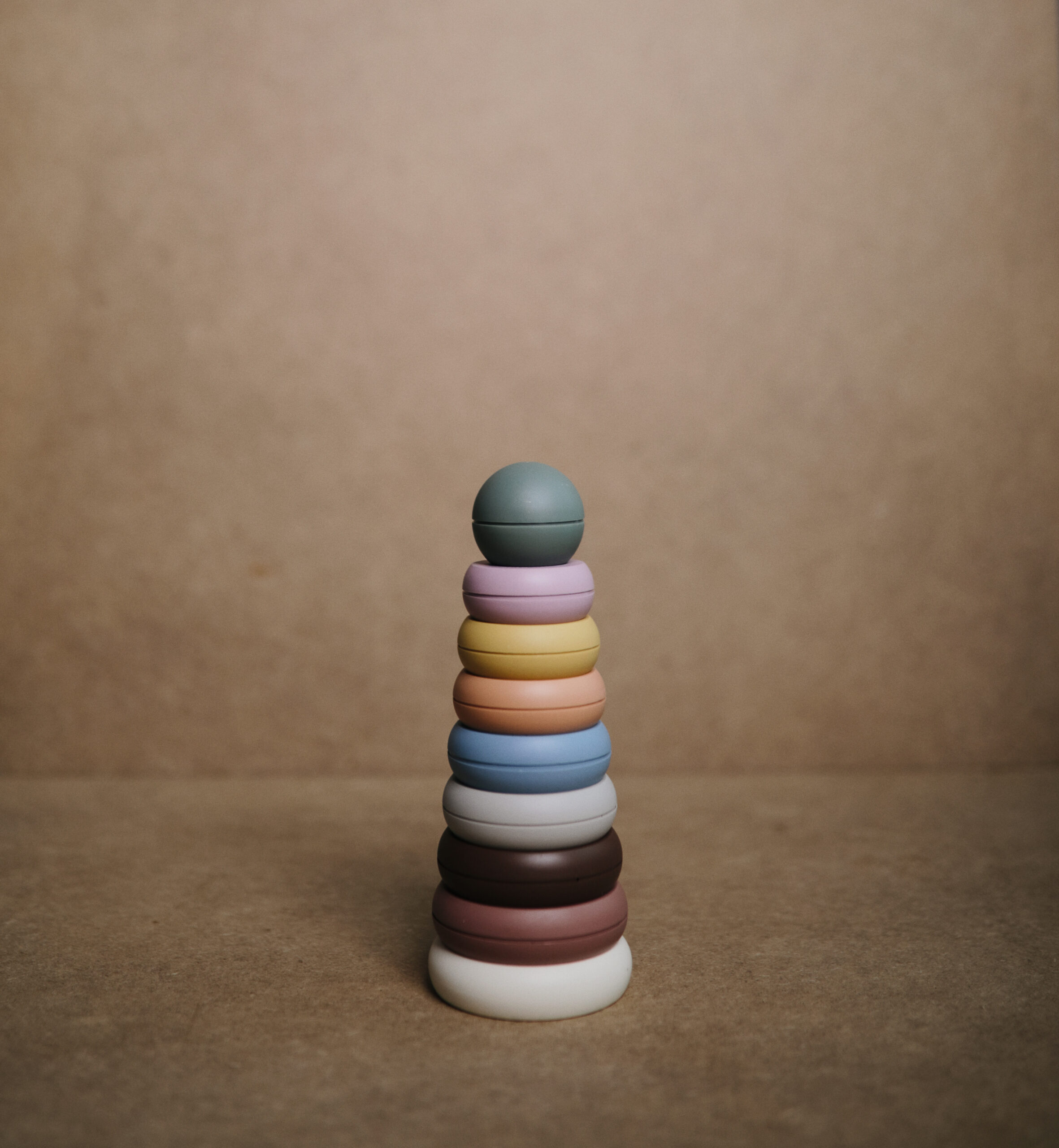 Mushie - Stacking rings original silicone,