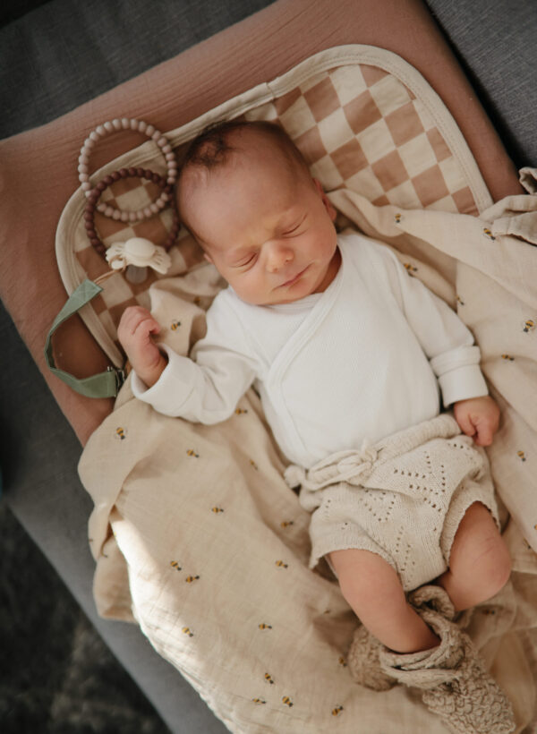 Azade and newborn 48
