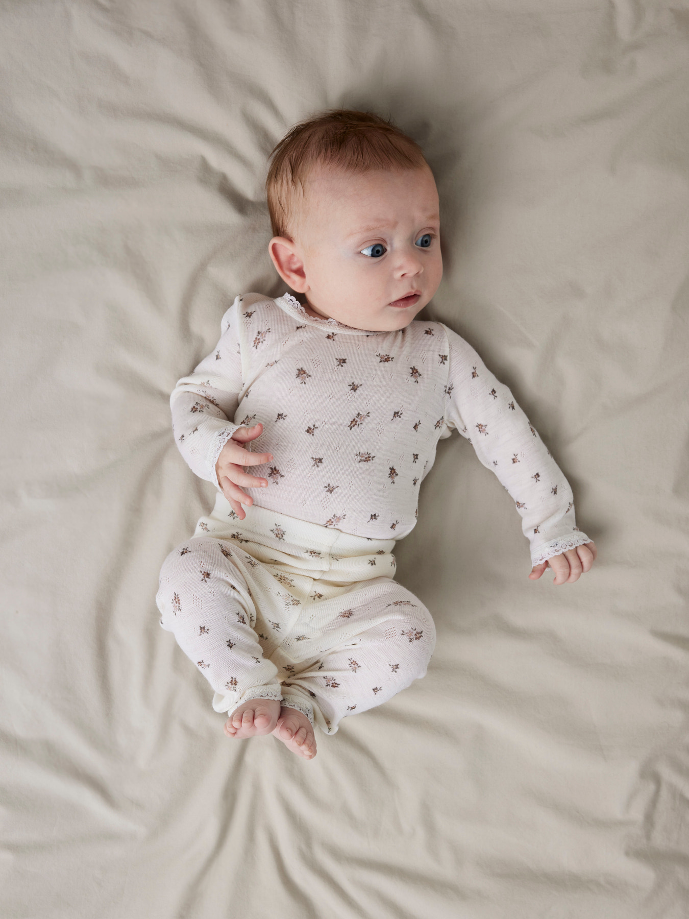 Name It - Wool Body Snow White Small flowers, baby, merino wool