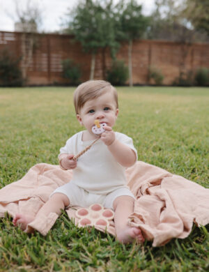 Mushie - Flower Press Toy, silicone teether