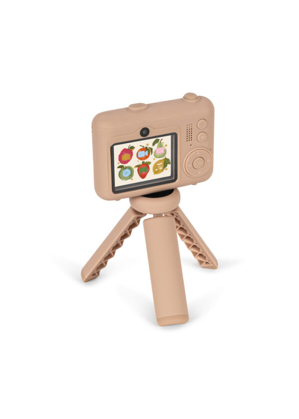 Konges Slojd - digital camera, video games, selfie, pink, cherry