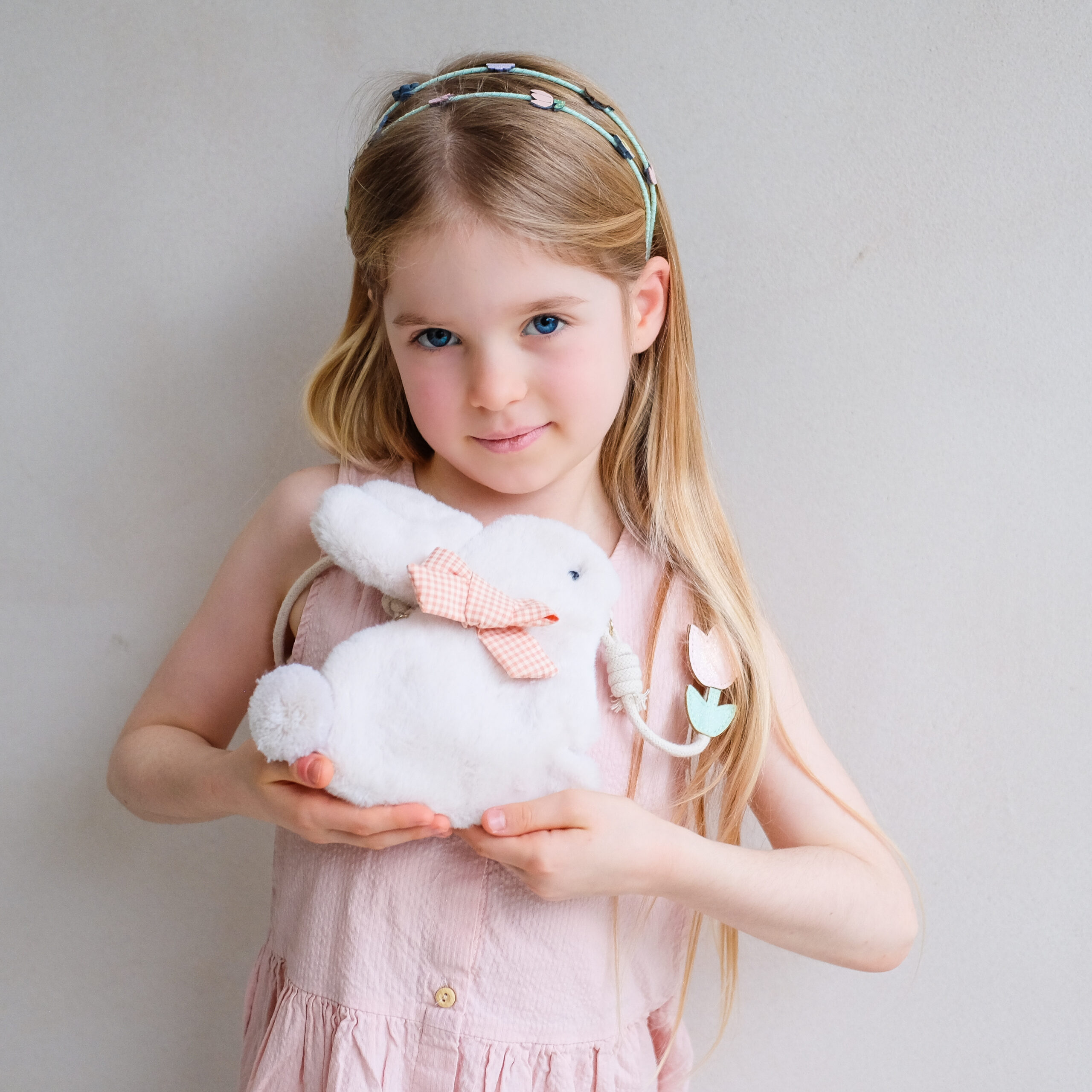 162096 47 EASTER DOUBLE ALICE & 183002 32 FLUFFY BUNNY BAG
