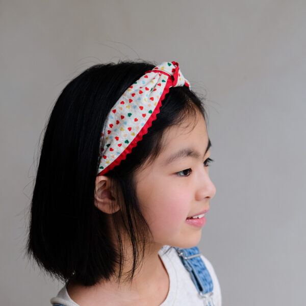 182082 32 HEART PRINT KNOTTED ALICE