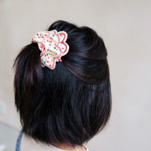 182083 32 HEART PRINT SCALLOPED SCRUNCHIE copia