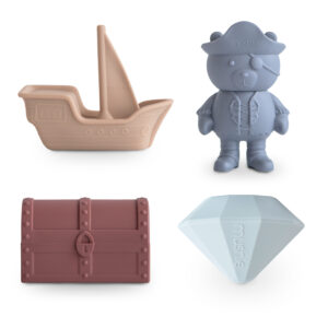 01 Pirate Mold Free Bath Play Set