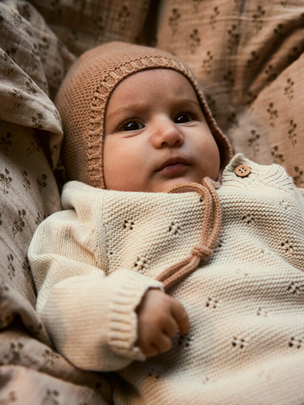 F 13250141 M 4885077 Detail