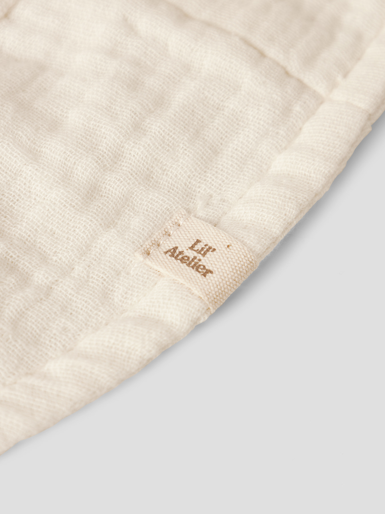 F 13252450 M 4926696 Front Full