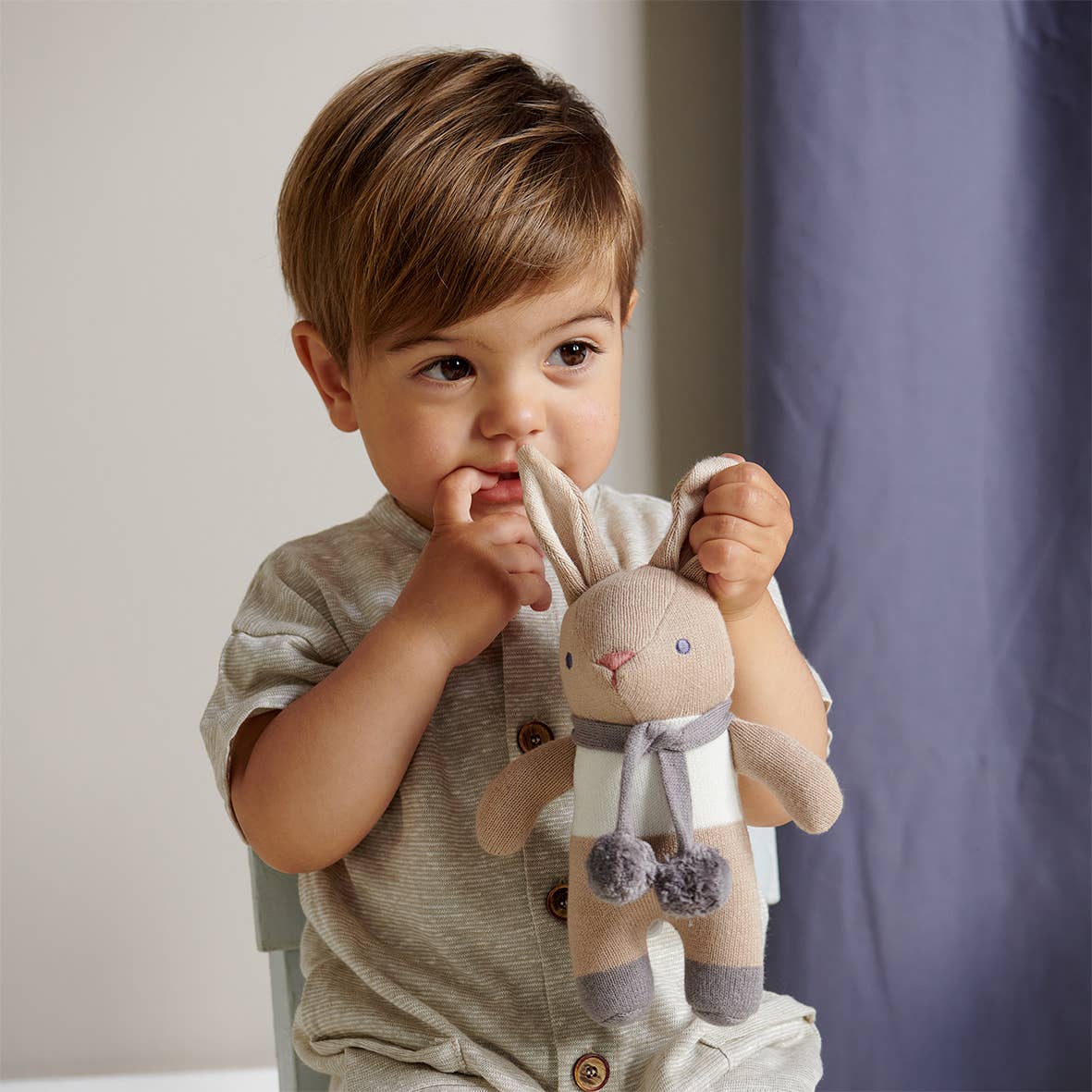 Baby threads taupe gift set organic rattle comforter