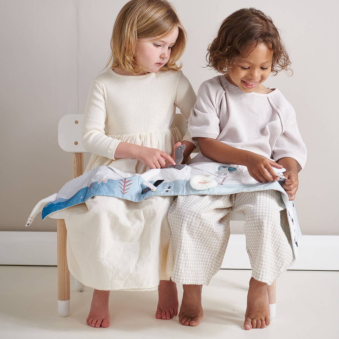 Threadbear snowy friends activity book