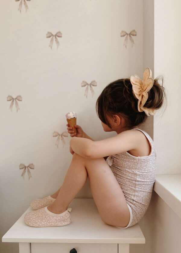 Mrs Ertha scrunchies