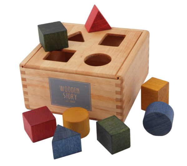 3. RAINBOW SHAPE SORTER BOX