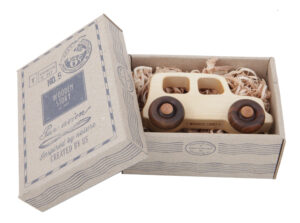 4. OFF ROAD VEHICLE IN PAPER BOX
