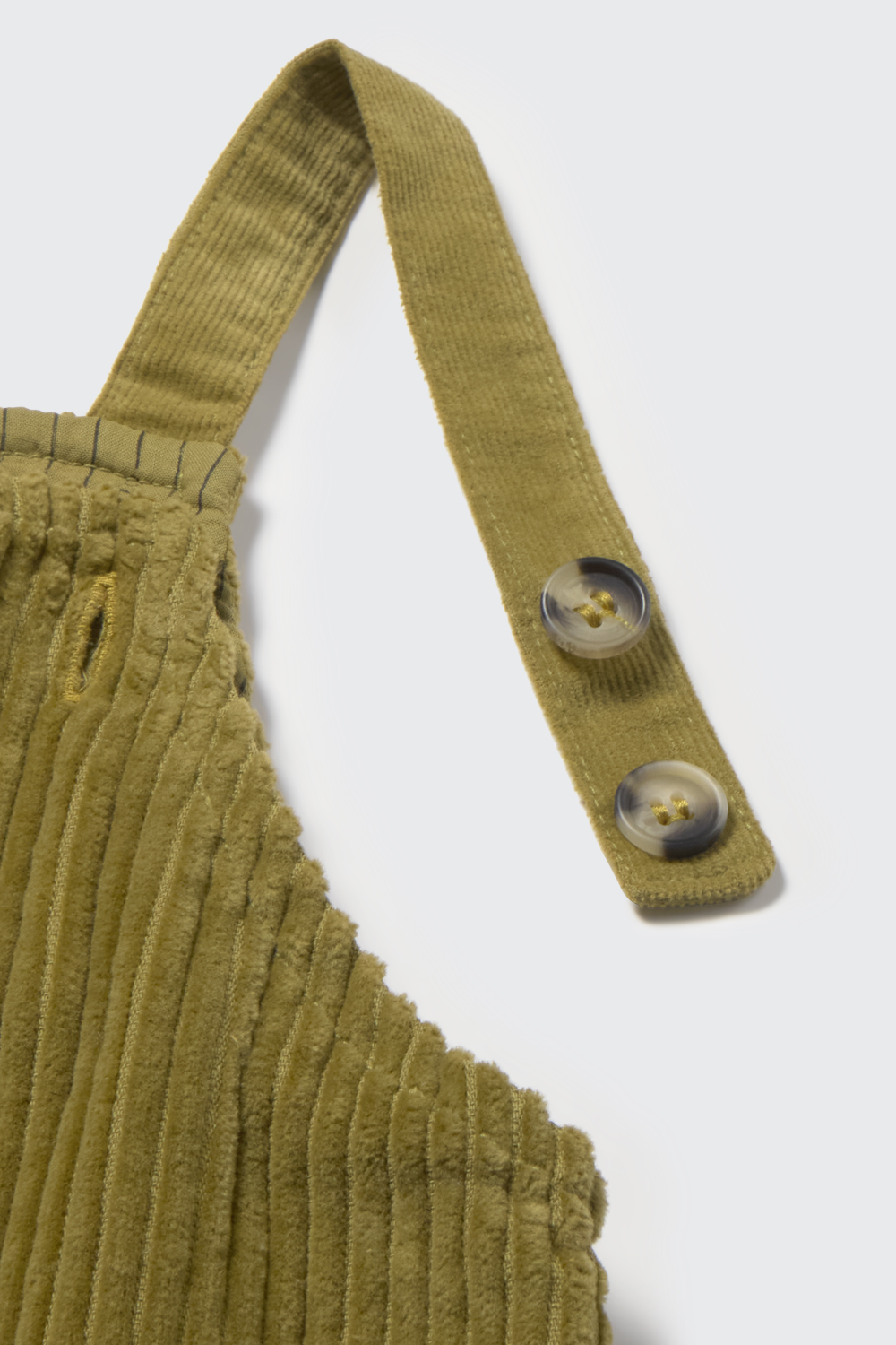 DAX247w6 green wide wale corduroy 4