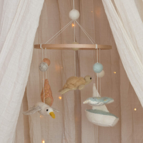 Tiny Sailor Mobile Baby Bello ambiance