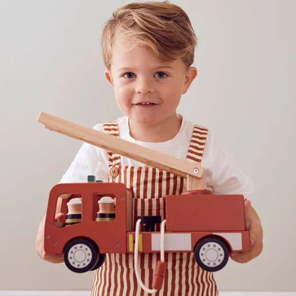 1000516 Fire truck AIDEN SS21 WM 17.jpg