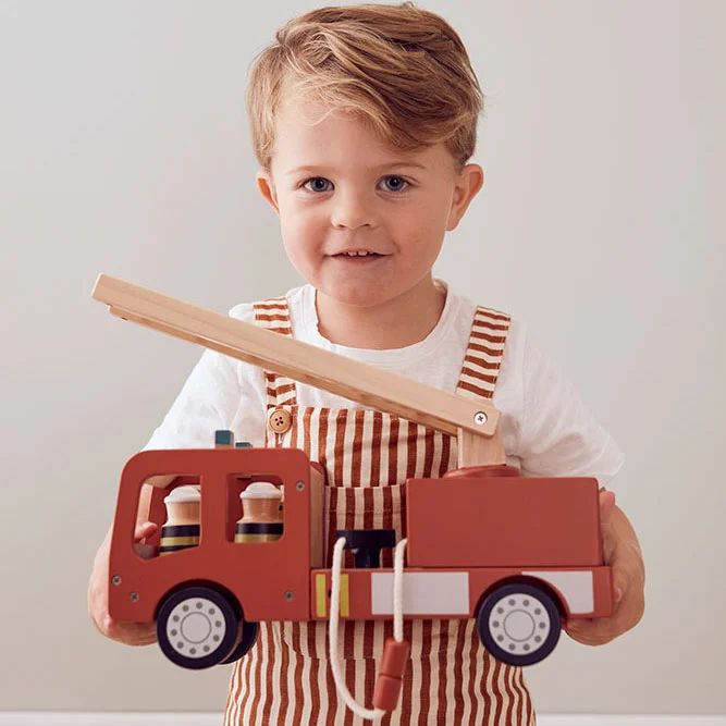 1000516 Fire truck AIDEN SS21 WM 17.jpg