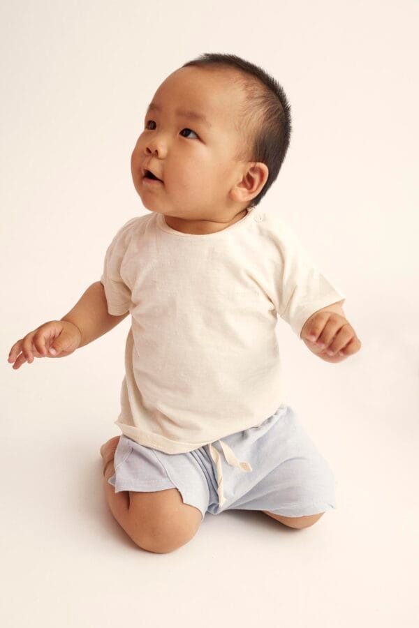Organic slub baby shorts sky blue - Image 4