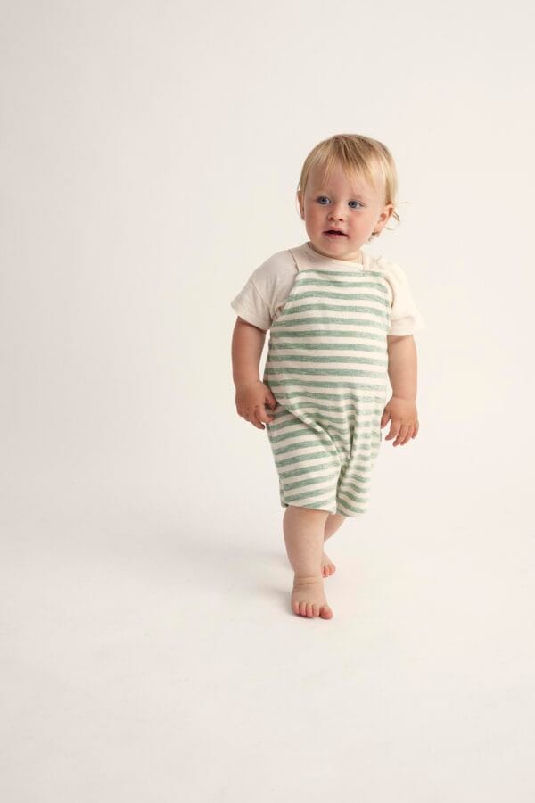 Organic thin stripes crepe baby overalls grass green - Image 6