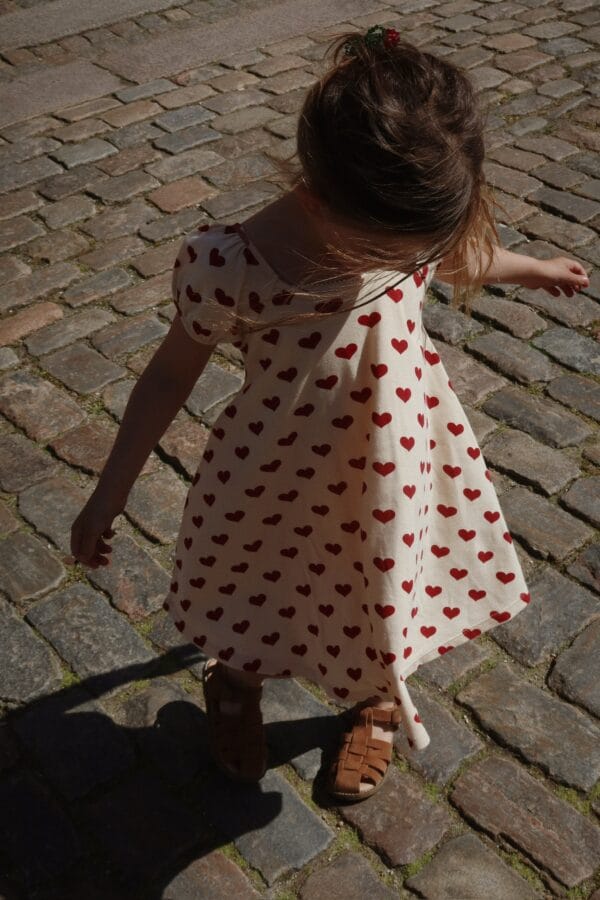 Classic dress gots amour rouge - Image 2