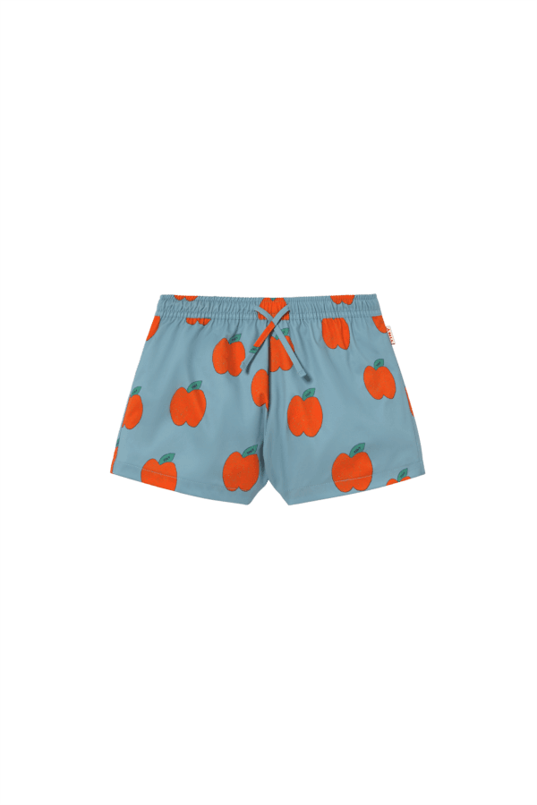 Apples trunks