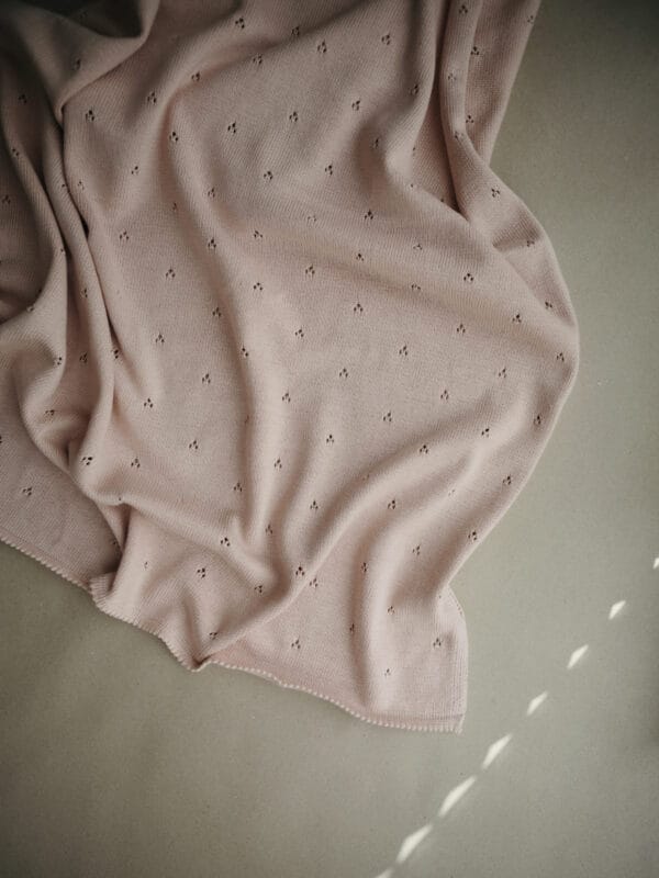 Mushie Knitted Baby Blanket Pointelle Blush Bio Cotton - Image 2